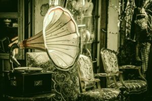 Radio Art – Athenian Early